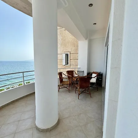 Apartment Blue Deluxe Sarande